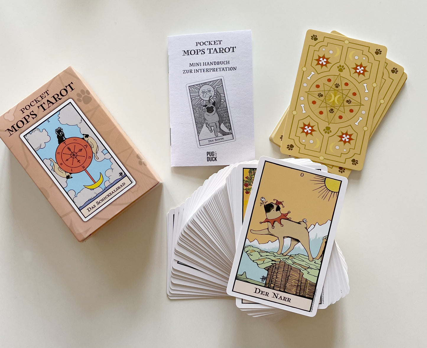 Pocket Mops Tarot